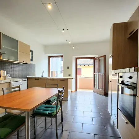 Apartment Corte Cardo Manerba del Garda